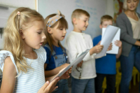 SHAMAN, Газманов и «Подмосковные вечера»: какие песни предлагают изучать в школах