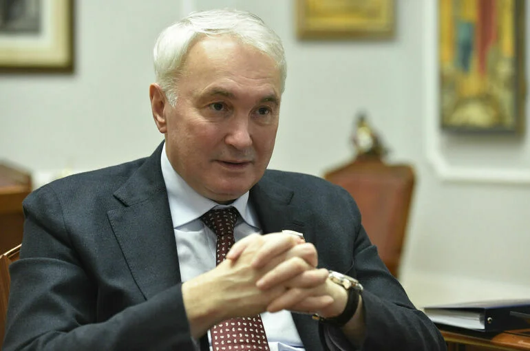 Картаполов: Госдума обсудит законопроект, уточняющий нормы срочной службы