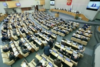 Госдума рассмотрит законопроект о запрете навязывания допуслуг покупателям 28 января