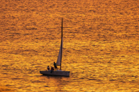 Госдума приняла закон о безопасности на воде