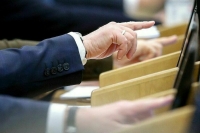 В России ограничат рекламу услуг «раздолжнителей» 