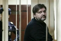 Экс-губернатору Кировской области Белых присудили более 8 млн рублей