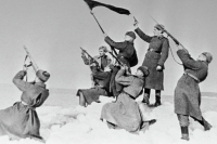 Патриарх призвал пресекать попытки принизить роль советского народа в разгроме нацизма