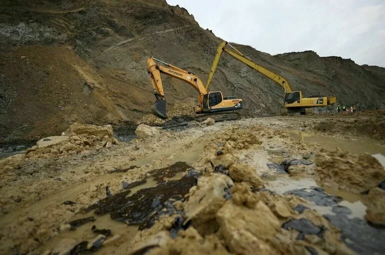 В Крыму увеличили зону ЧС регионального характера из-за разлива мазута