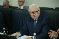 Рябков: Ситуация с агреманом послу России в США приближается к тревожной зоне