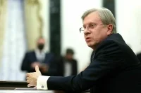Савельев: Решение о подъеме частей танкеров должно быть безопасным для экологии