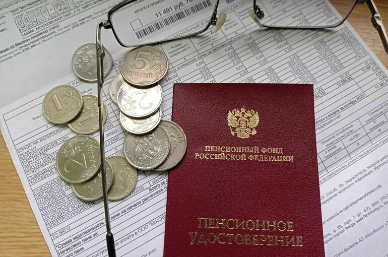 Депутат Чаплин напомнил, что пенсионеры могут не платить налог на участок до шести соток