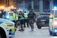 Несколько человек погибли в перестрелке возле шведской школы