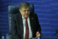 Сенатор Джабаров считает, что Трамп пока не готов к переговорам с Россией