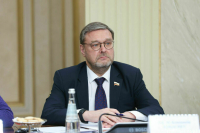 Сенатор Косачев назвал переобуванием в воздухе слова Рютте о переговорах по Украине