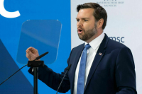 Вэнс назвал политику Брюсселя причиной кризиса в Европе