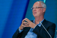 Глава РФПИ считает, что пока рано говорить о компромиссах между Россией и США