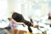 Пресс-конференцию Зеленского и Келлога в Киеве отменили по инициативе США