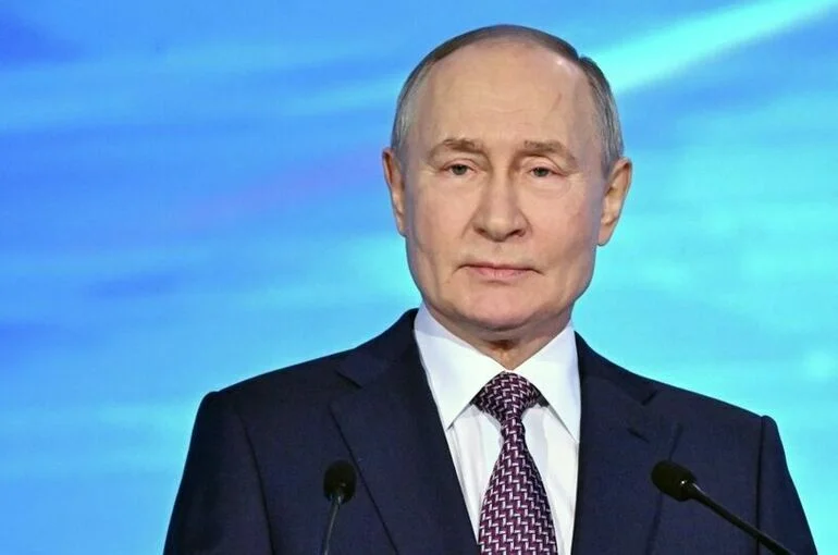 Путин заявил о важности развития добычи редкоземельных металлов