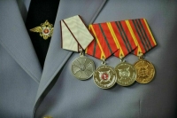 В ЛДПР предложили ввести штрафы за ношение поддельных госнаград