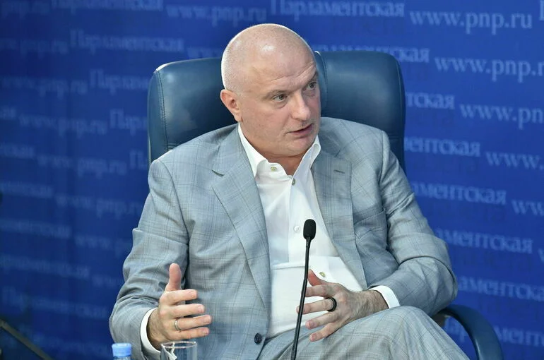 Сенатор Клишас считает, что Польша хочет создать вокруг себя новый альянс