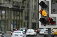 Светофоры обяжут подмигивать