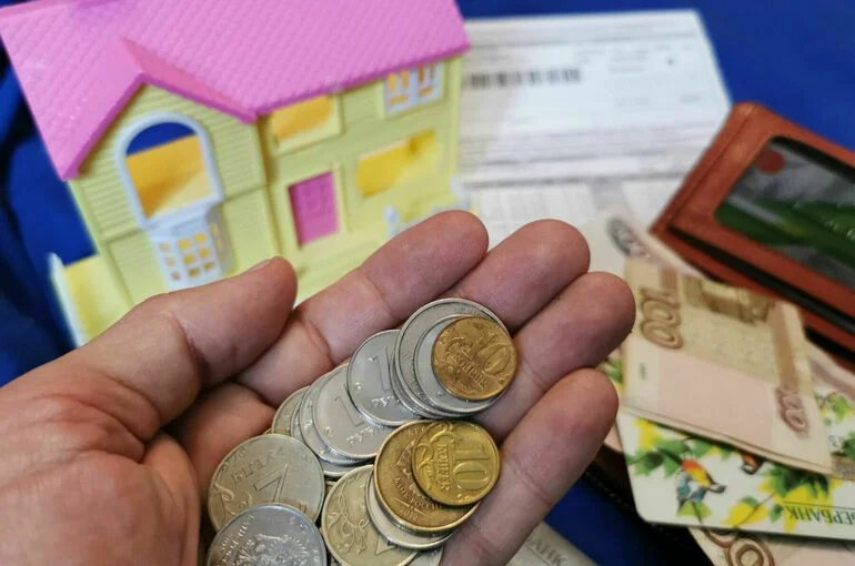 Выплаты на ипотеку для семей с тремя детьми предложили повысить до 1 млн рублей