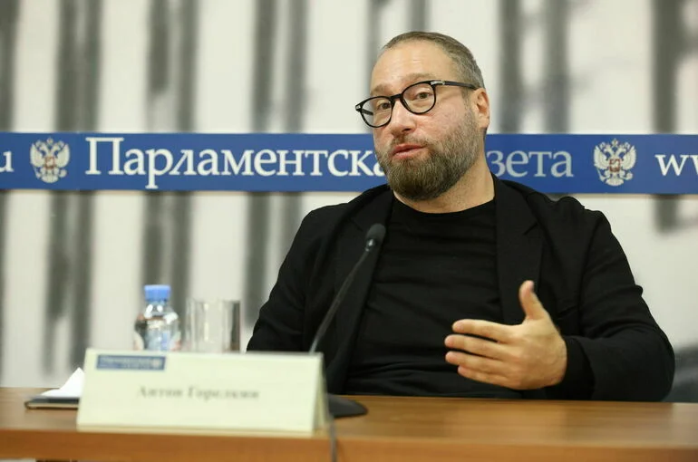 Штрафы для блогеров за репосты незарегистрированных страниц начнут обсуждать осенью