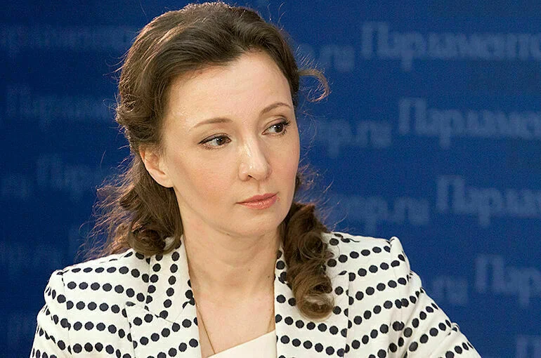 Анна Кузнецова: Города будут строить с инфраструктурой для многодетных