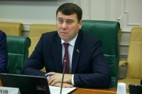 Сенатор Абрамов: Повышать зарплаты нужно в соответствии с производительностью труда