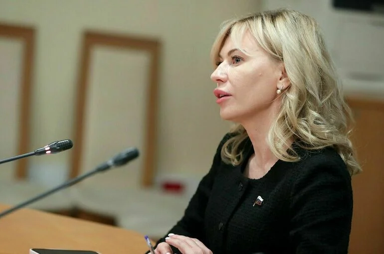 Депутат Стенякина рассказала, кому положен бесплатный отдых в детских лагерях