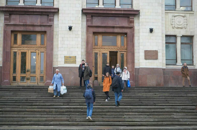 Участникам СВО предложили позволить проходить переобучение бесплатно