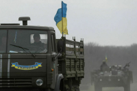 Telegraph: Десяти тысячам боевиков ВСУ грозит окружение в Курской области