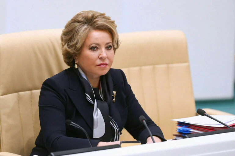 Матвиенко призвала изменить правила семейной ипотеки