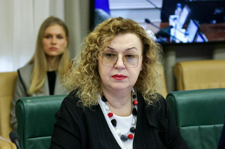 Сенатор: Стратегия потребления впрок в современных условиях мало оправданна