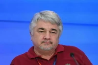 Политолог Ищенко: Если Россия сейчас не заберет свои территории, их не вернут
