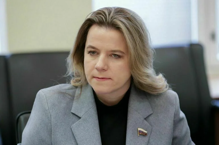 Депутат Коробова призвала ужесточить контроль за выдачей субсидий на жилье многодетным