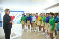 Сенаторы Косачев и Гумерова открыли выставку «Артек — сто лет детского счастья»