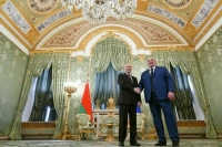 Путин и Лукашенко обменялись грамотами о ратификации Договора о гарантиях безопасности