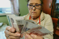 Соцфонд сможет назначать региональные доплаты неработающим пенсионерам