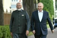 Крупные индийские СМИ обсудили рекламные щиты RT с фото Путина и Моди