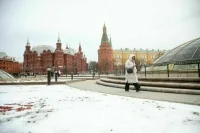 Москвичей предупредили о перепадах температуры и гололедице