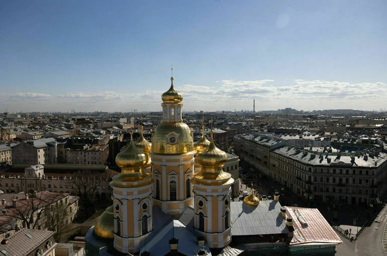 Петербург отметит годовщину воссоединения Крыма с Россией картой на лобовом стекле