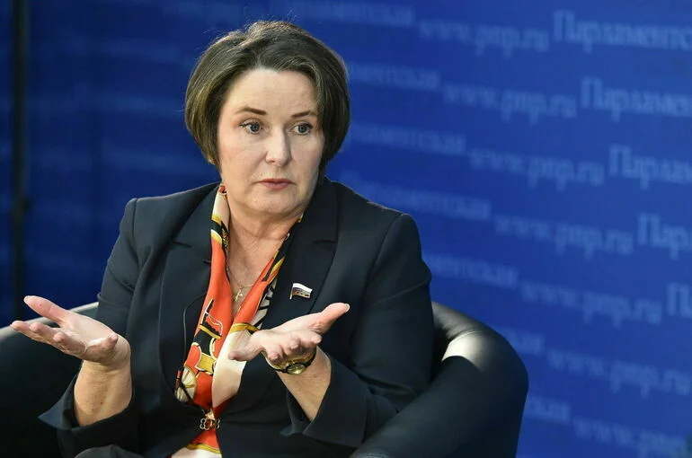 Депутат Разворотнева усомнилась в возможности ввести единую платежку по ЖКУ