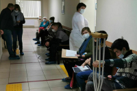 За оскорбление медработников предложили установить штраф