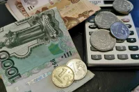 Росфинмониторинг ограничит траты экстремистов по зарплатным картам