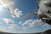 Армия России поразила аэродромы и военные предприятия Украины