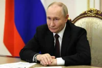Путин поблагодарил российских военных за освобождение Суджи