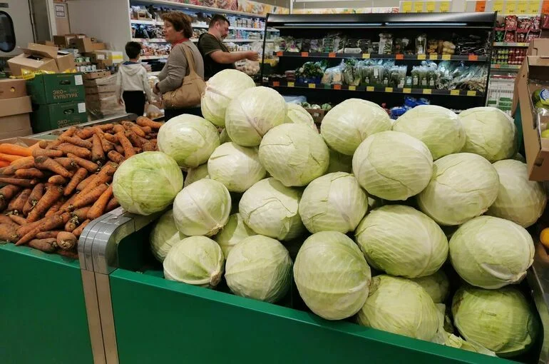 В России за неделю подорожали картофель и капуста
