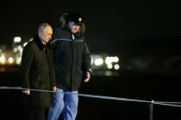 Путин предложил обсудить временное управление на Украине для проведения выборов