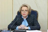 Матвиенко назвала общим долгом защиту правды о Второй мировой войне