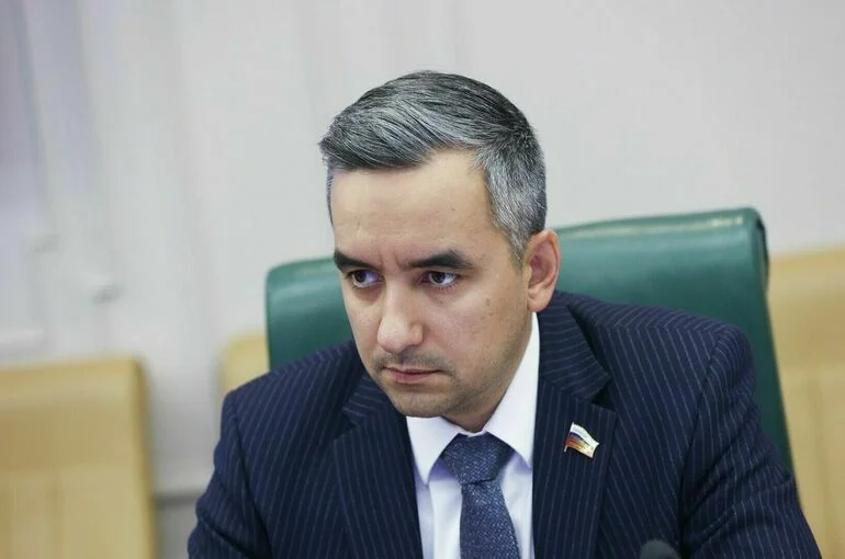 Сенатор Трембицкий анонсировал масштабную переработку Воздушного кодекса РФ