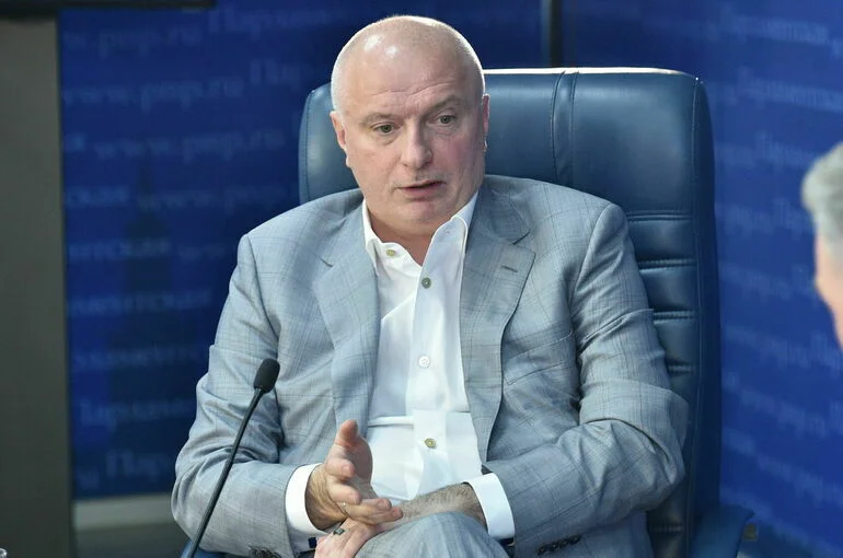 Комитет Совфеда не поддержал проект о новых требованиях к сотрудникам полиции