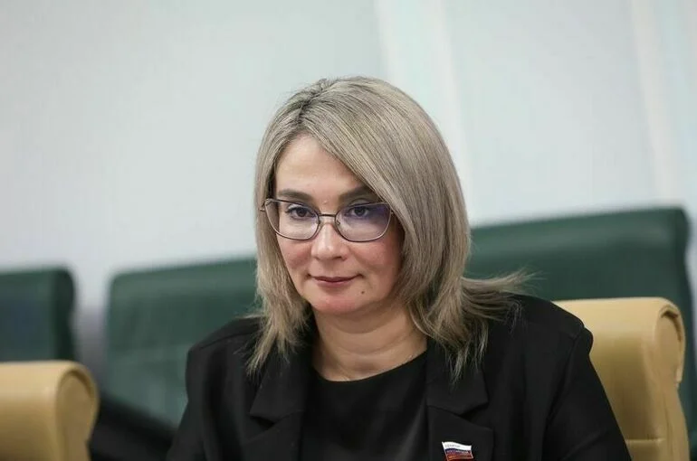 Сенатор Косихина: Повышение возраста молодежи расширит число получателей льгот