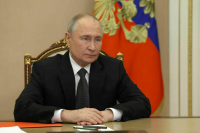 Путин примет в Кремле главу МИД Китая